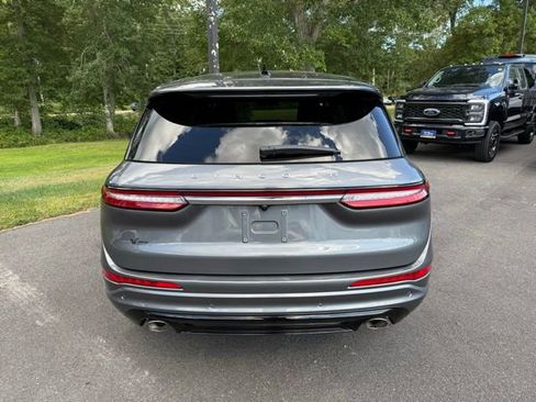 Used 2023 Lincoln Corsair AWD w/ Equipment Group 101A image 5