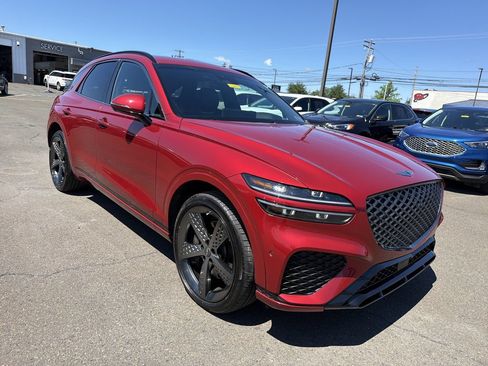 Used 2024 Genesis GV70 3.5T Sport w/ Sport Prestige Package AWD/4WD image 7