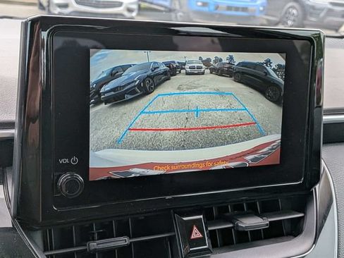 Used 2023 Toyota Corolla LE FWD image 19