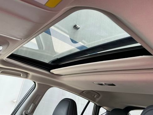 Certified 2024 Subaru Crosstrek 2.5i Limited AWD/4WD image 17
