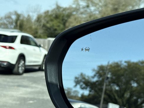 Used 2022 Chevrolet TrailBlazer LT w/ Convenience Package image 15