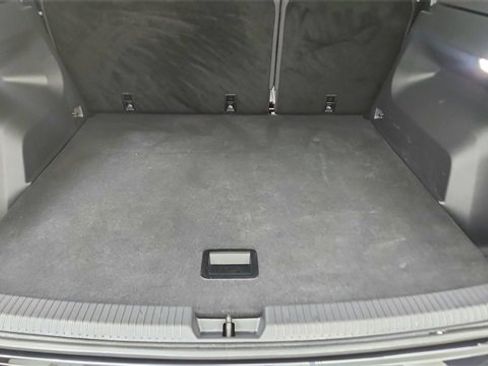 Used 2024 Volkswagen Atlas Cross Sport SEL Premium R-Line image 15