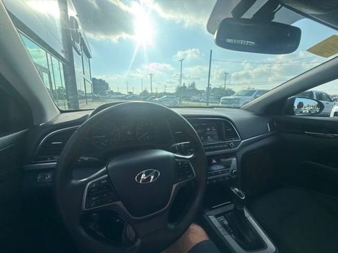 Used 2018 Hyundai Elantra Value Edition FWD image 20