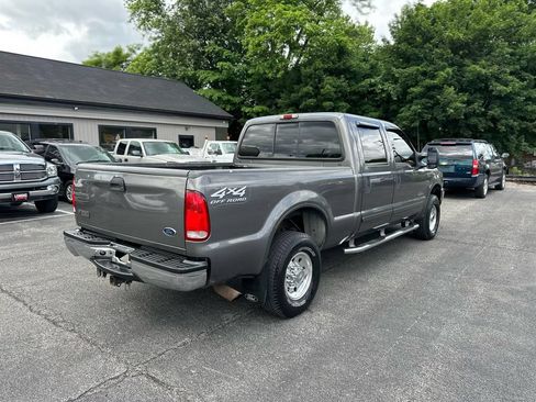 Used 2002 Ford F250 XLT AWD/4WD image 4