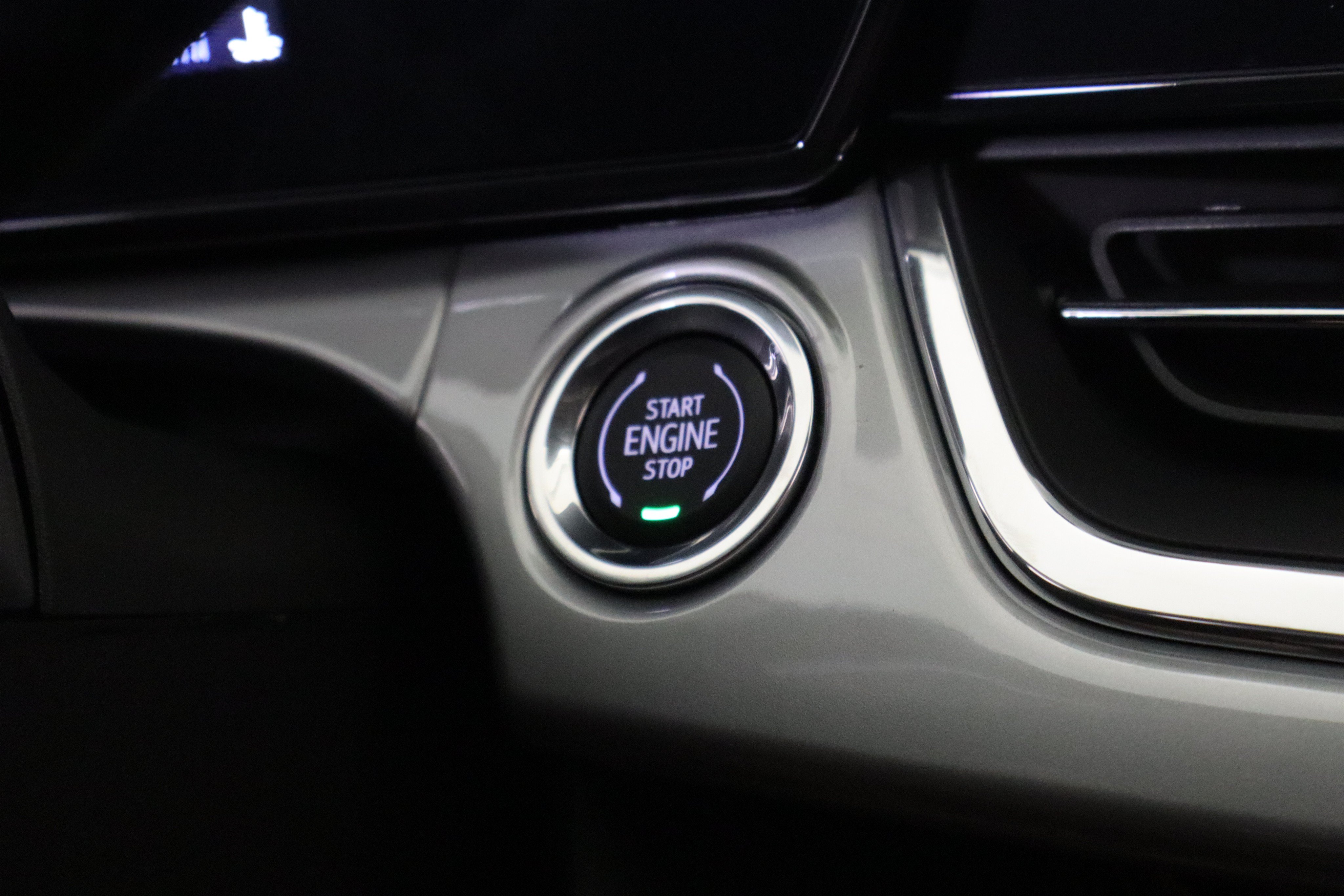 New 2026 Chevrolet Trax LT w/ LT Convenience Package FWD image 33