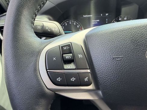 Used 2023 Ford Explorer XLT w/ Equipment Group 202A AWD/4WD image 35