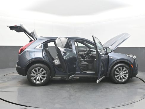 Used 2020 Cadillac XT4 Premium Luxury FWD image 41