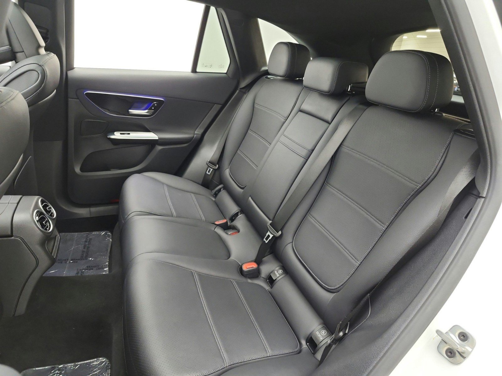 Certified 2026 Mercedes-Benz GLC 300 4MATIC image 13