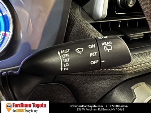 Used 2024 Toyota RAV4 LE AWD/4WD image 22