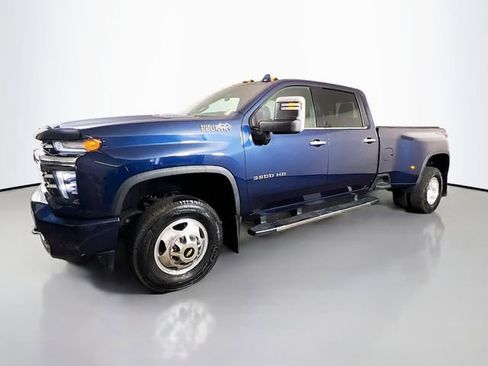 Used 2021 Chevrolet Silverado 3500 High Country AWD/4WD image 5