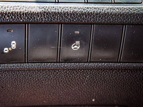 Used 2017 Hyundai Santa Fe Sport w/ Cargo Package FWD image 23