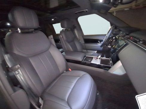 New 2026 Land Rover Range Rover Long Wheelbase SE AWD/4WD image 30