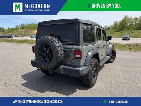 Used 2021 Jeep Wrangler Unlimited Sport AWD/4WD image 3