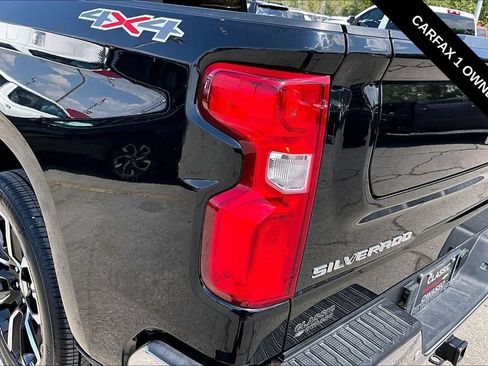 Used 2024 Chevrolet Silverado 1500 LTZ w/ LTZ Premium Package AWD/4WD image 23