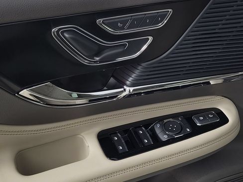 Certified 2020 Lincoln Corsair FWD w/ Premium Package image 20