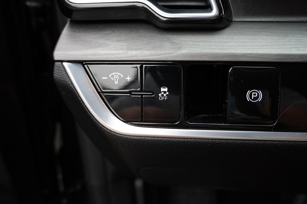 Certified 2024 Kia Sportage X-Line AWD/4WD image 23