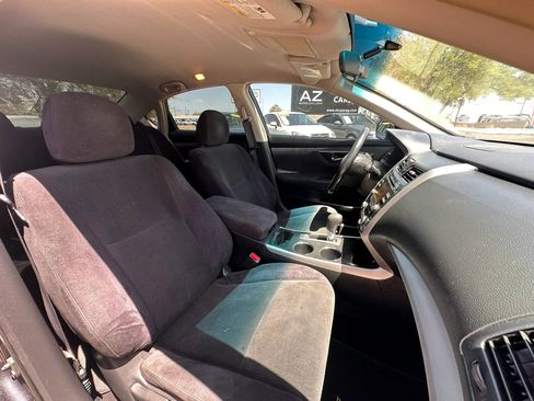 Used 2013 Nissan Altima 2.5 SV FWD image 21