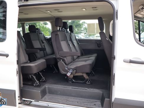 Used 2024 Ford Transit 350 XLT RWD image 26