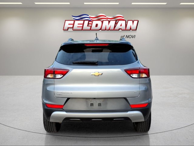 Used 2023 Chevrolet TrailBlazer LT w/ Convenience Package AWD/4WD image 4