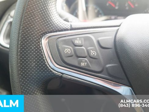 Used 2019 Chevrolet Equinox LS FWD image 11