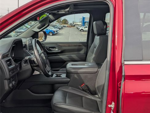 Used 2022 Chevrolet Tahoe LT image 16