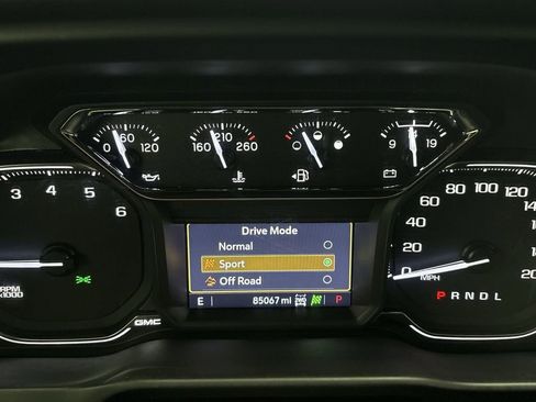 Used 2022 GMC Sierra 1500 Elevation image 41