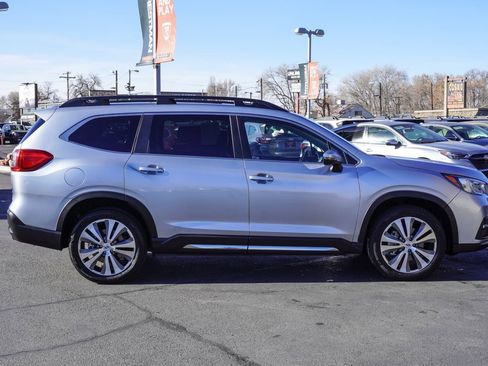 Used 2022 Subaru Ascent Limited w/ Technology Package image 16