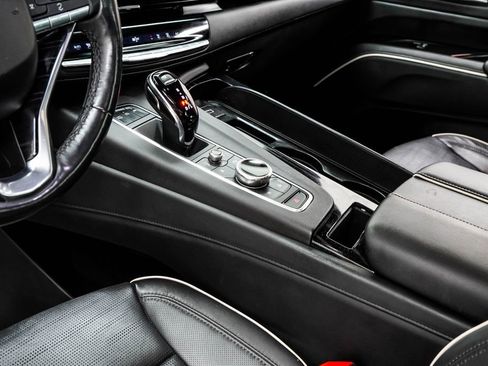 Used 2023 Cadillac Escalade Sport image 22