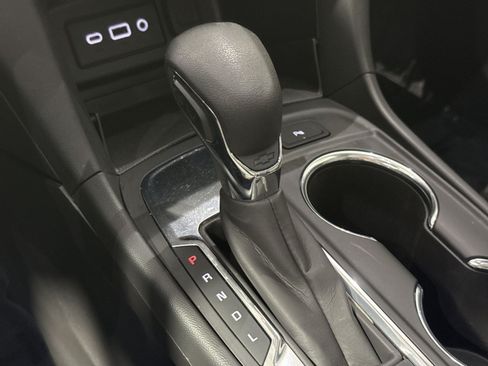 Used 2022 Chevrolet Equinox LT FWD image 23