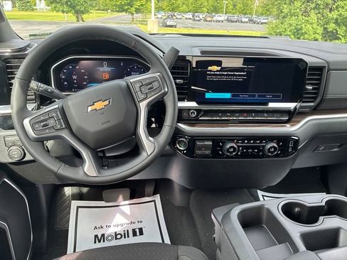 New 2026 Chevrolet Silverado 2500 LT w/ All Star Edition AWD/4WD image 4