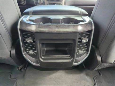 Used 2019 RAM 1500 Big Horn image 18