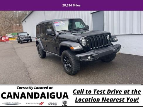 Used 2022 Jeep Wrangler Unlimited Sport image 2