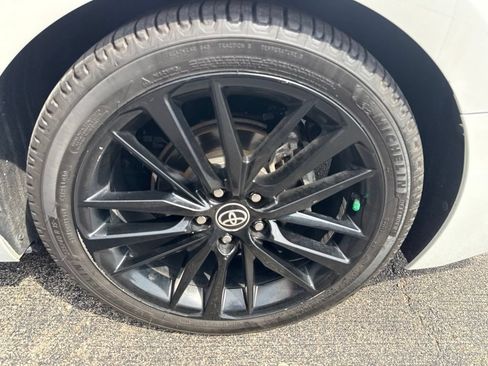 Used 2022 Toyota Camry XSE FWD image 14