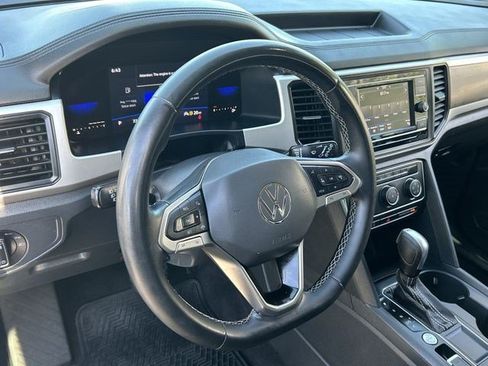 Used 2022 Volkswagen Atlas SE FWD image 25
