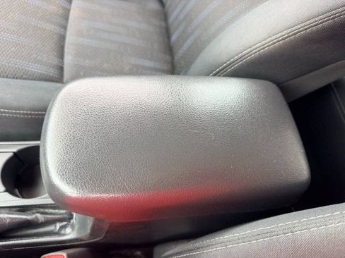 Used 2012 Toyota Corolla S FWD image 37