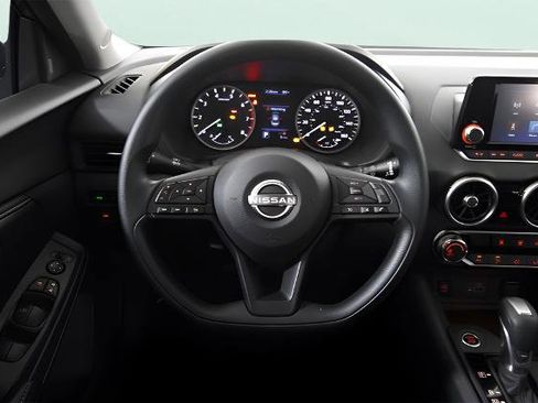 Certified 2025 Nissan Sentra S image 16