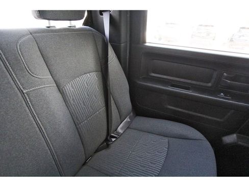 Used 2024 RAM 2500 Tradesman w/ Chrome Appearance Group image 12