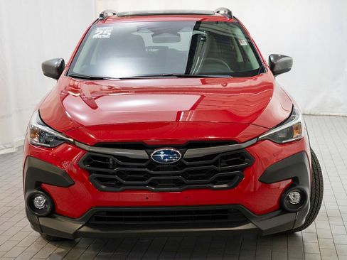 Used 2025 Subaru Crosstrek 2.0i Premium AWD/4WD image 2