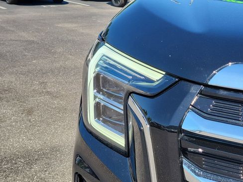 Used 2025 GMC Terrain Elevation AWD/4WD image 30