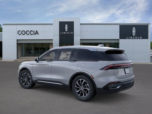 New 2026 Lincoln Nautilus Premier AWD/4WD image 4