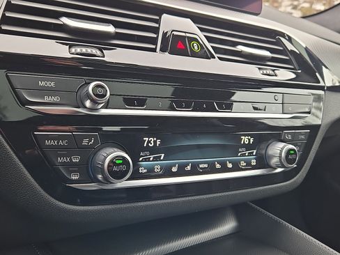 Used 2023 BMW M5 w/ Competition Package image 17