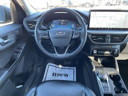 Used 2024 Ford Escape Platinum image 12