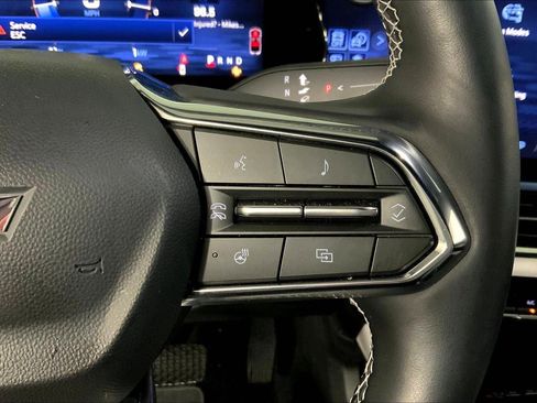 Used 2025 Chevrolet Equinox EV LT image 19