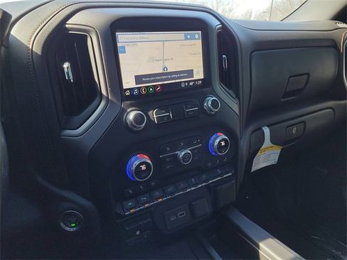 Used 2021 GMC Sierra 1500 AT4 w/ AT4 Premium Package image 33