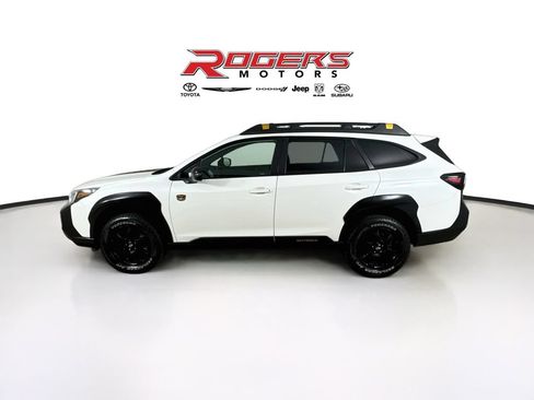 Certified 2024 Subaru Outback Wilderness AWD/4WD image 4