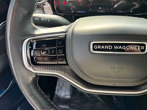 Used 2022 Jeep Grand Wagoneer Series II AWD/4WD image 49