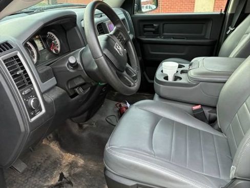 Used 2017 RAM 1500 Tradesman RWD image 5