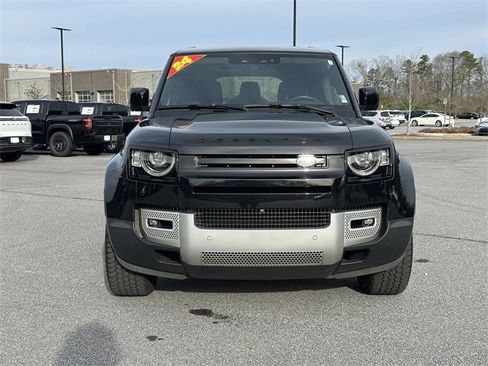 Used 2024 Land Rover Defender 130 S image 2