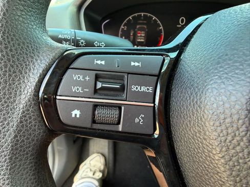 Used 2025 Honda Civic LX image 10
