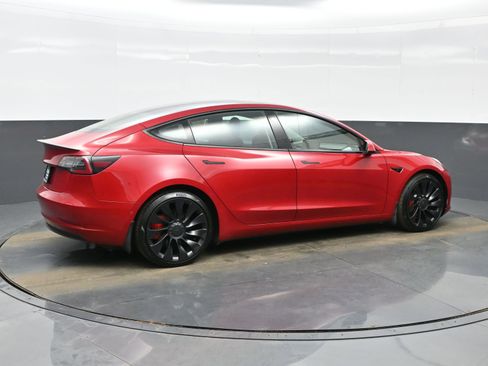 Used 2022 Tesla Model 3 Performance image 6